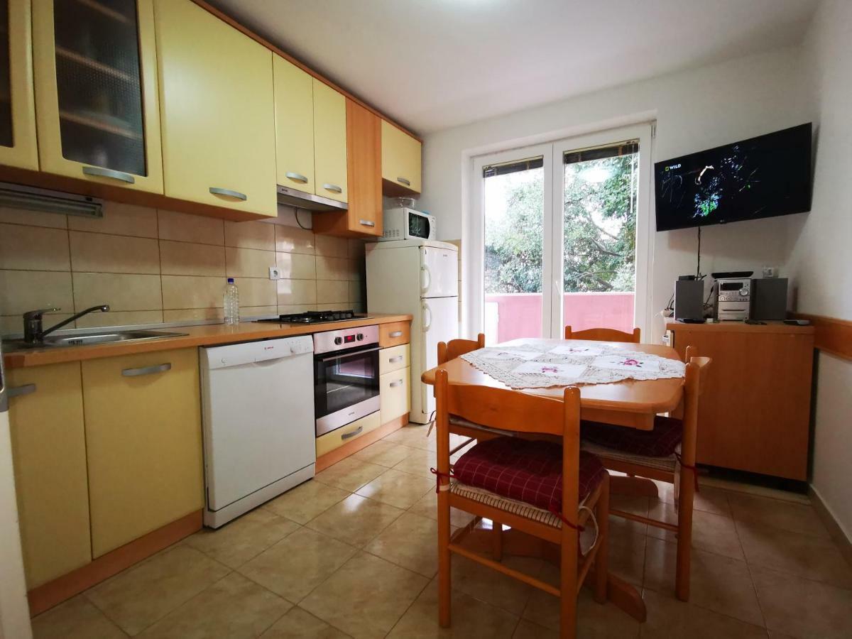 Comfortable 3* Apartment Lapad Center Dubrovnik Buitenkant foto