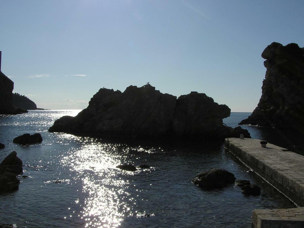 Comfortable 3* Apartment Lapad Center Dubrovnik Buitenkant foto